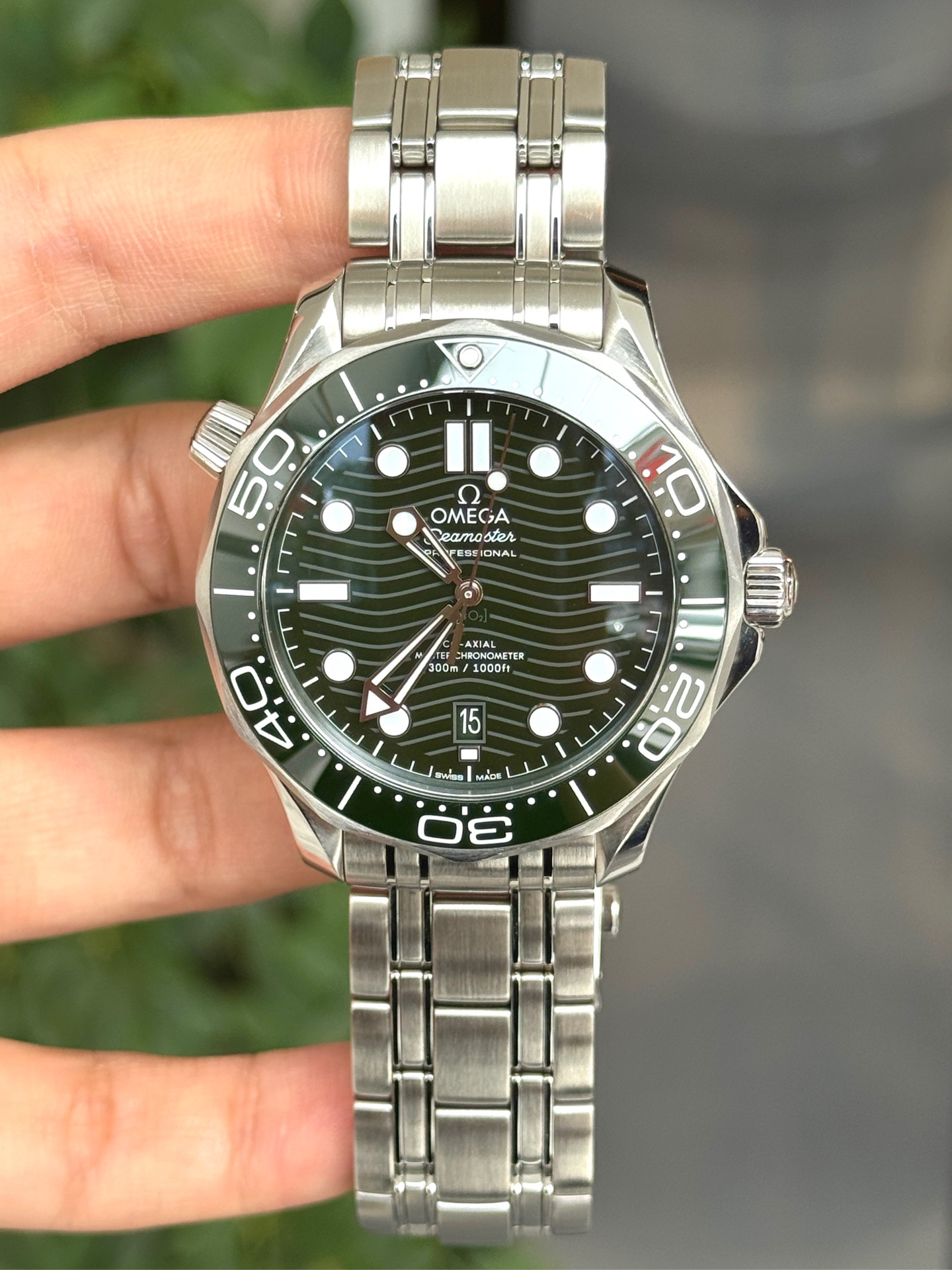 Omega 210.30.42.20.10.001
