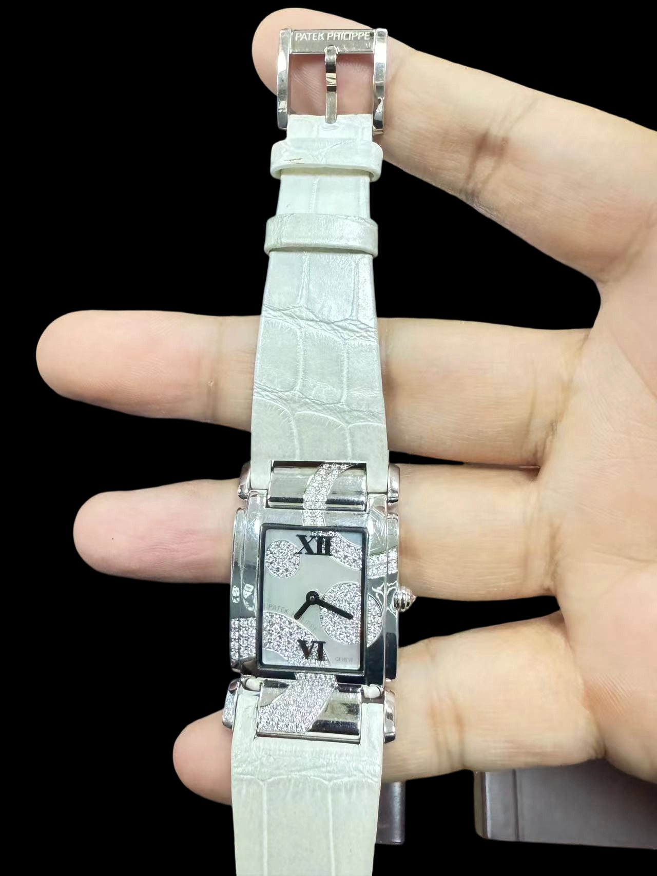 Patek Philippe 4914G-001