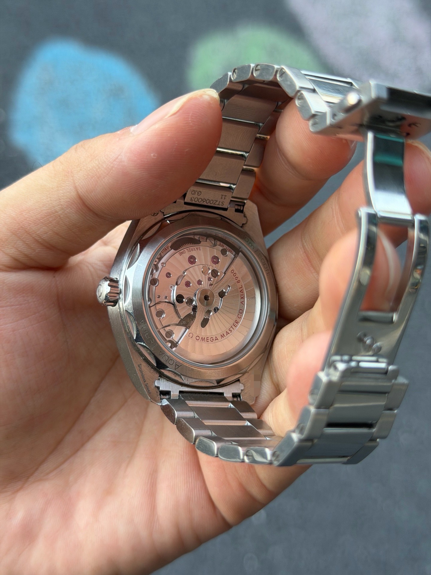 Omega 220.10.41.21.03. 002 detail 2