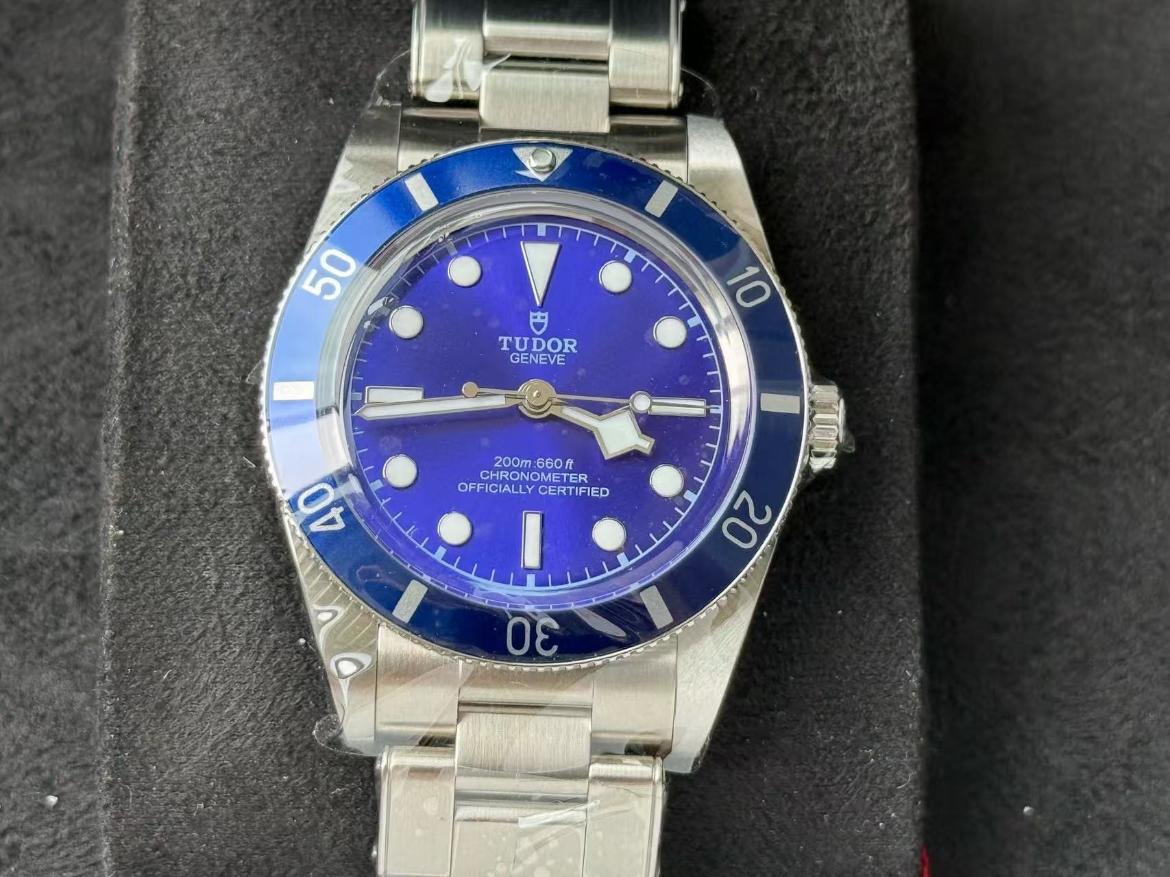 Tudor M79000B-0001