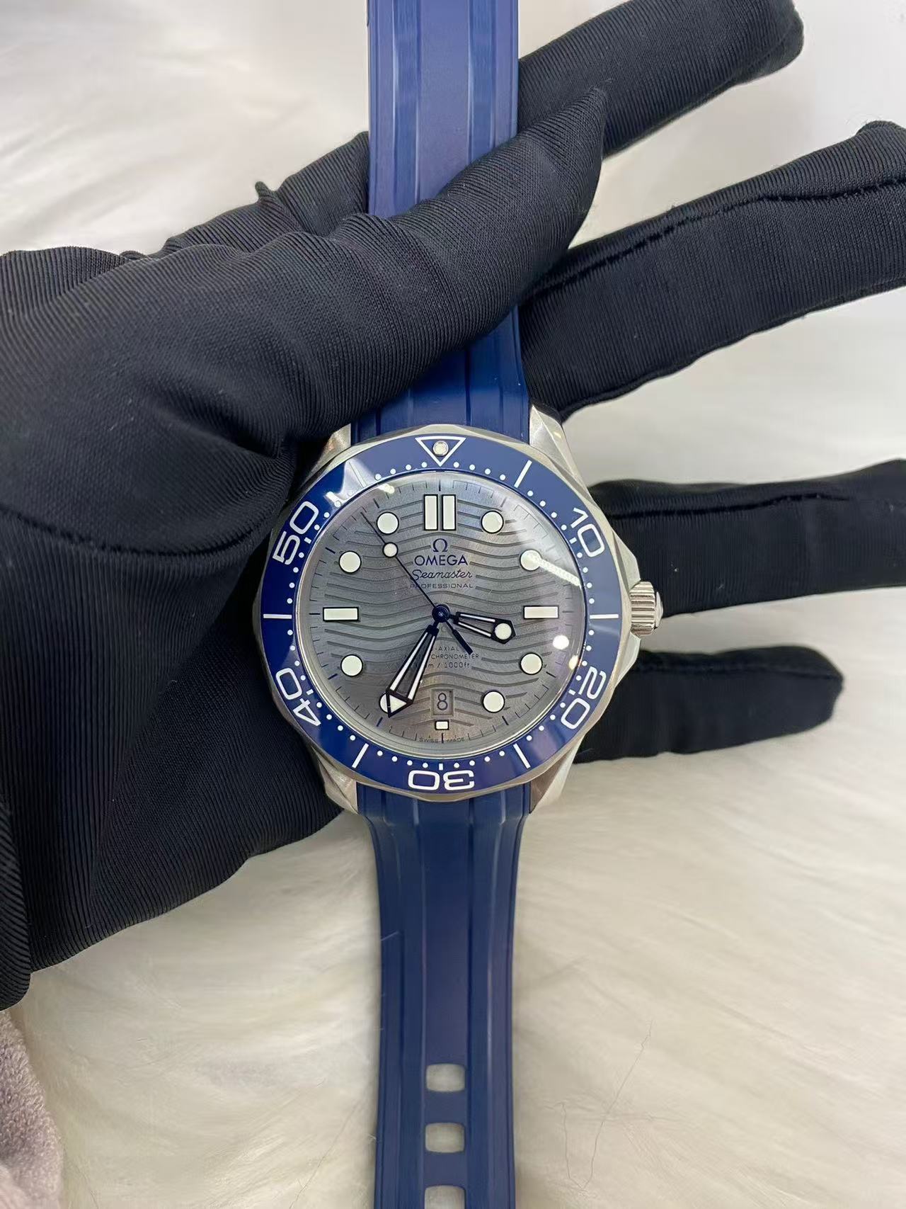 Omega 210.32.42.20.06.001