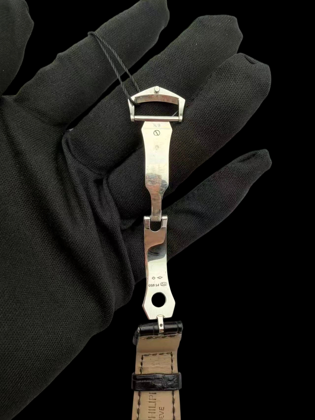 Patek Philippe 5146P-001 detail 1