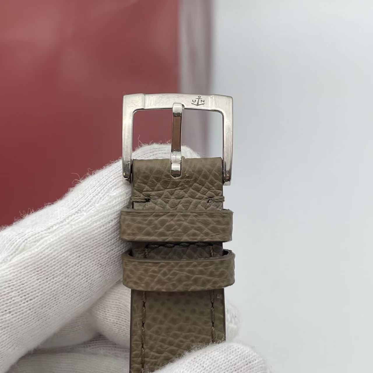 Ulysse Nardin 8156-111-2 / DRAGON detail 8