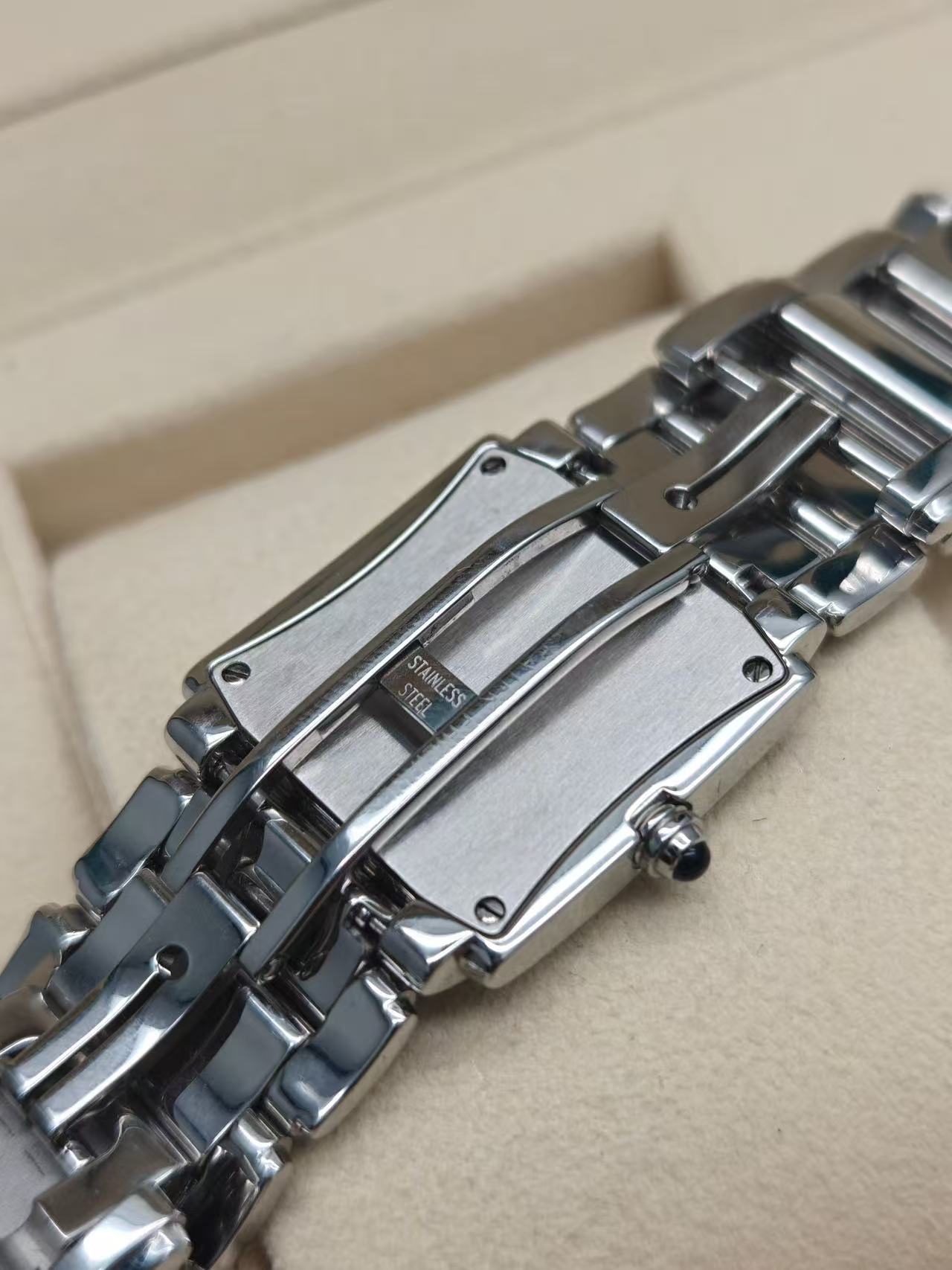 Patek Philippe 4910 / 10a-010 detail 6