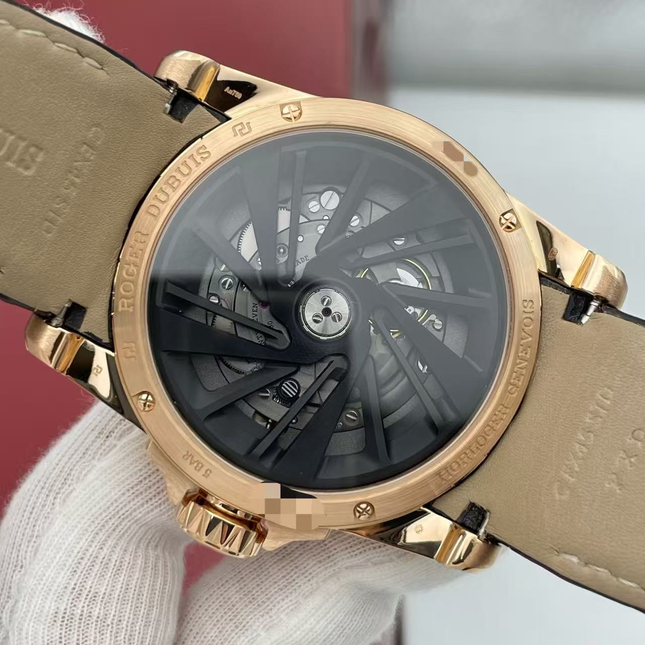 Roger Dubuis RDDBEX0566 detail 8