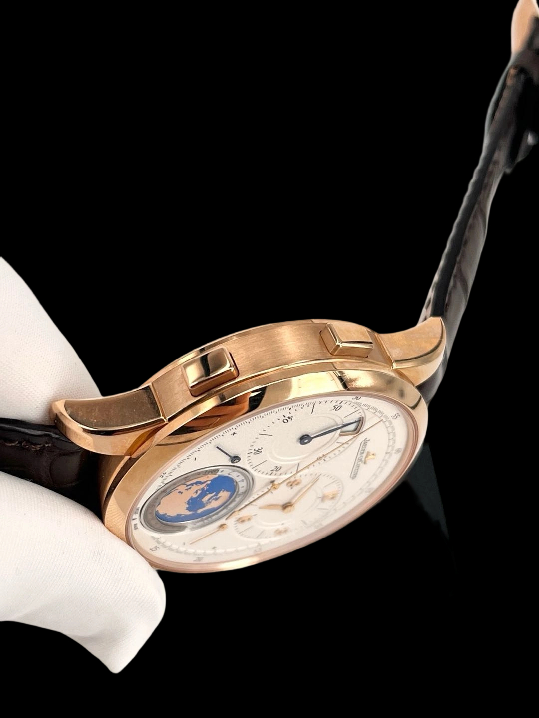 Jaeger-LeCoultre 6062420 detail 4