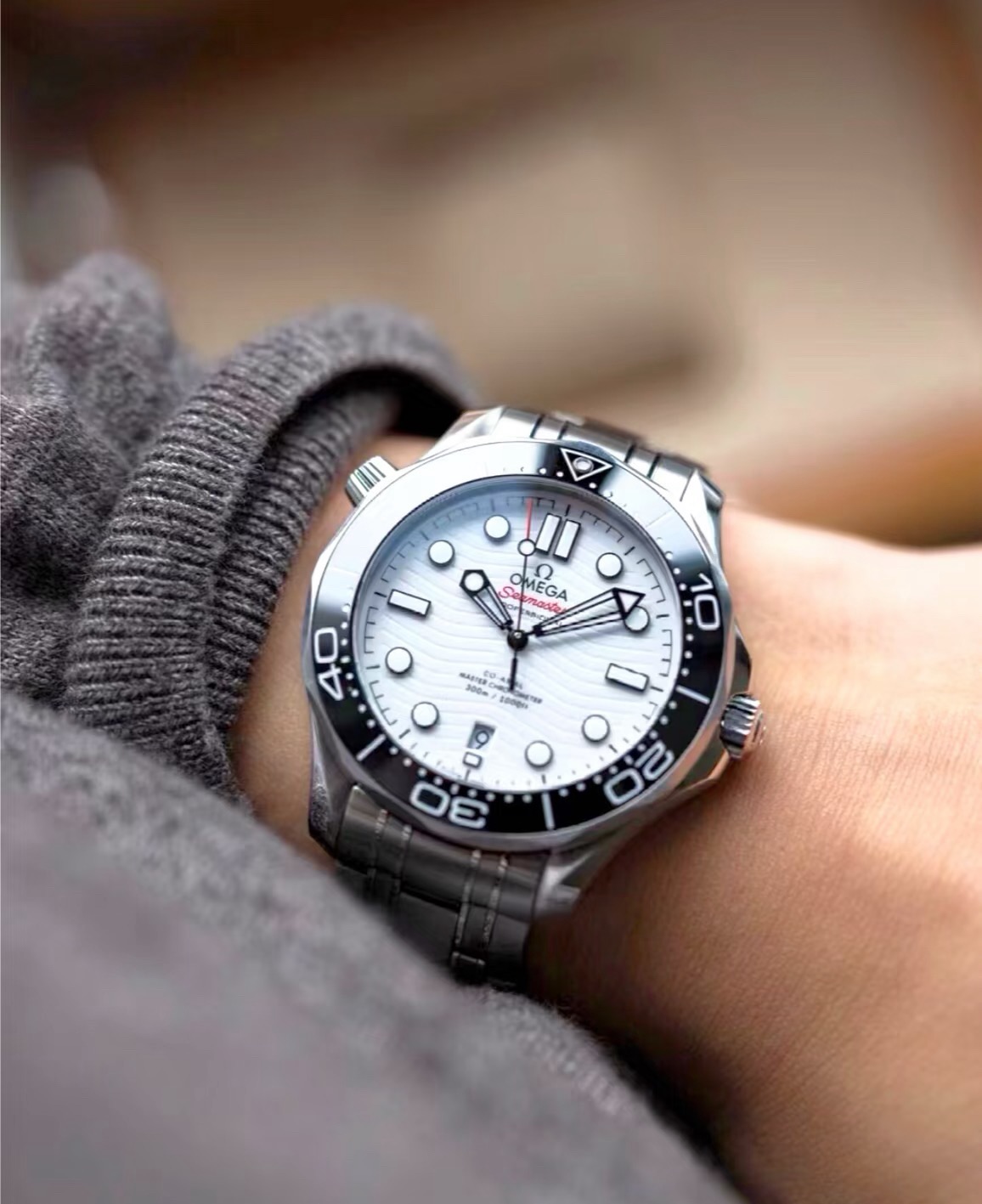 Omega 210.30.42.20.04.001 detail 4