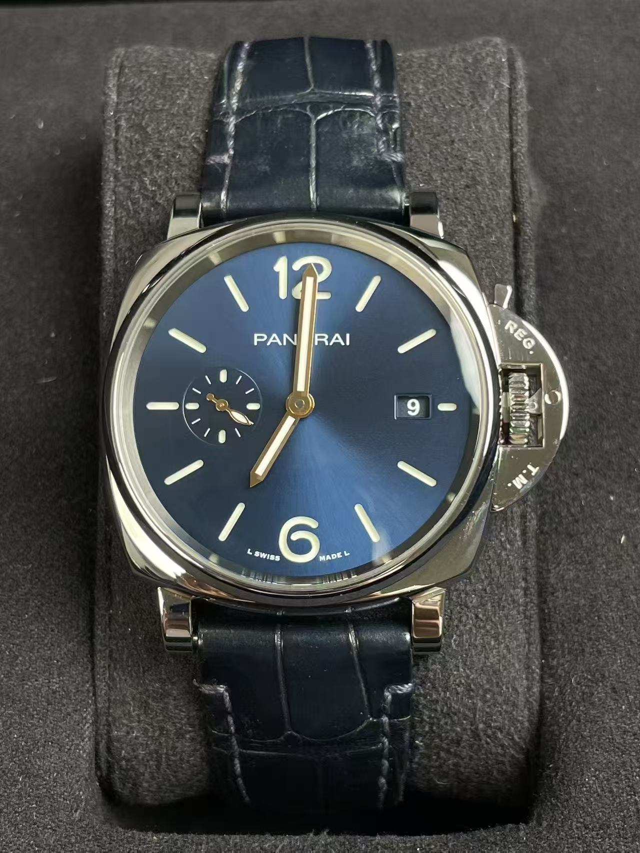 Panerai PAM01274 detail 1