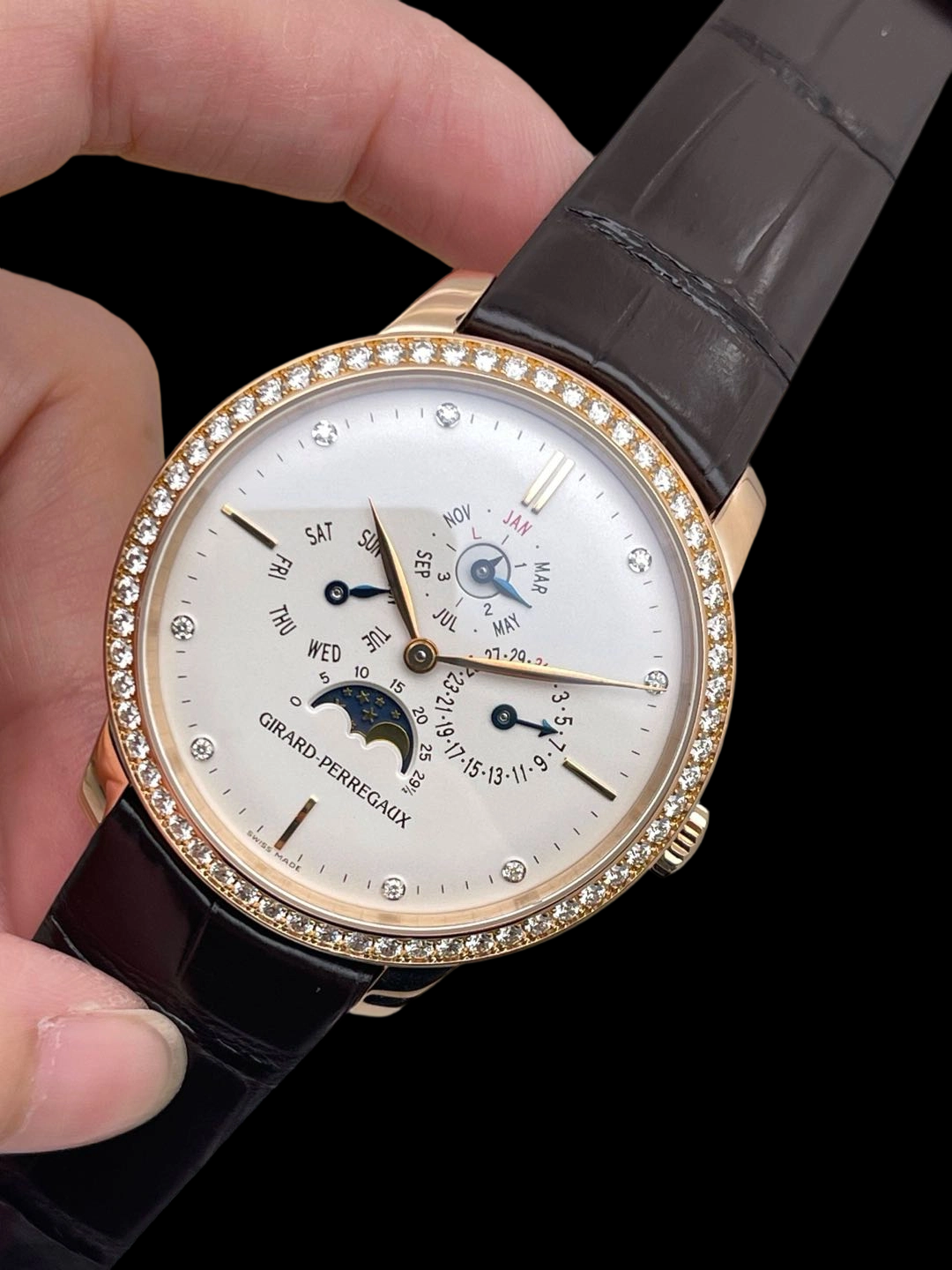 Girard Perregaux 90535D52A1A1-BK6A detail 2