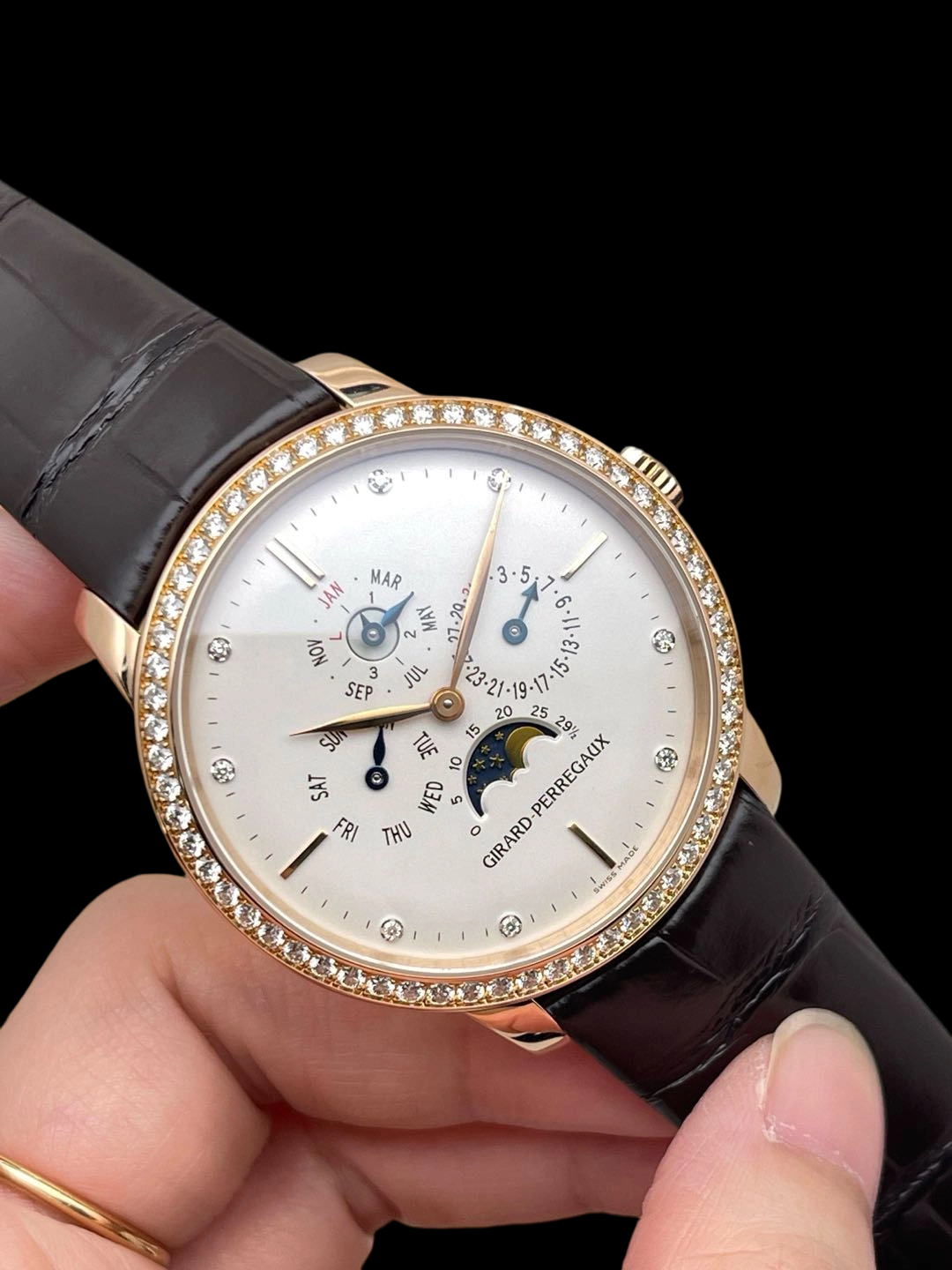 Girard Perregaux 90535D52A1A1-BK6A detail 1