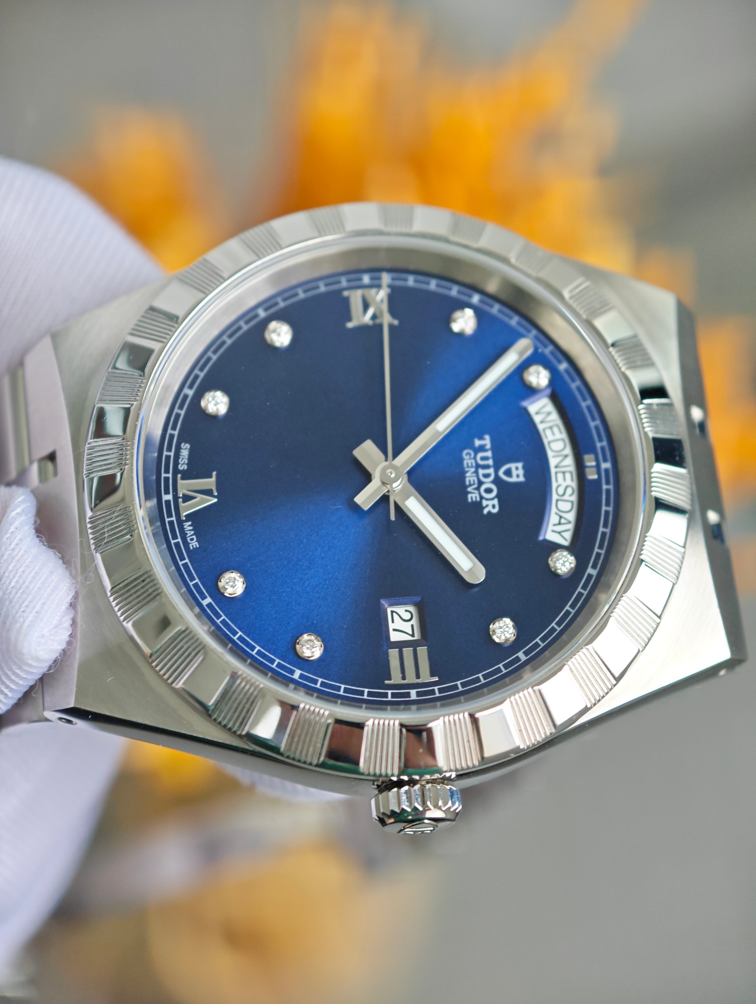Tudor m28600-0006 detail 1