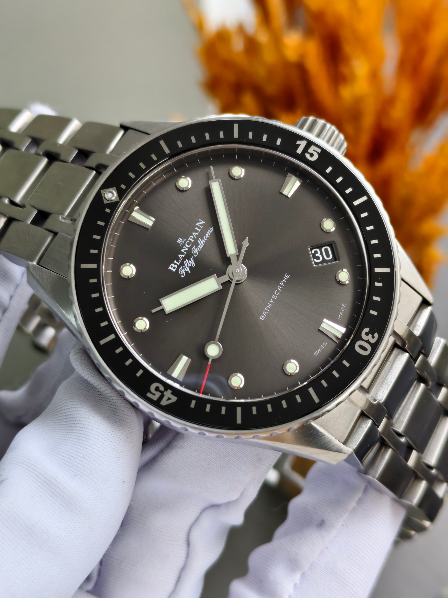 Blancpain 5000-1110-70B detail 1