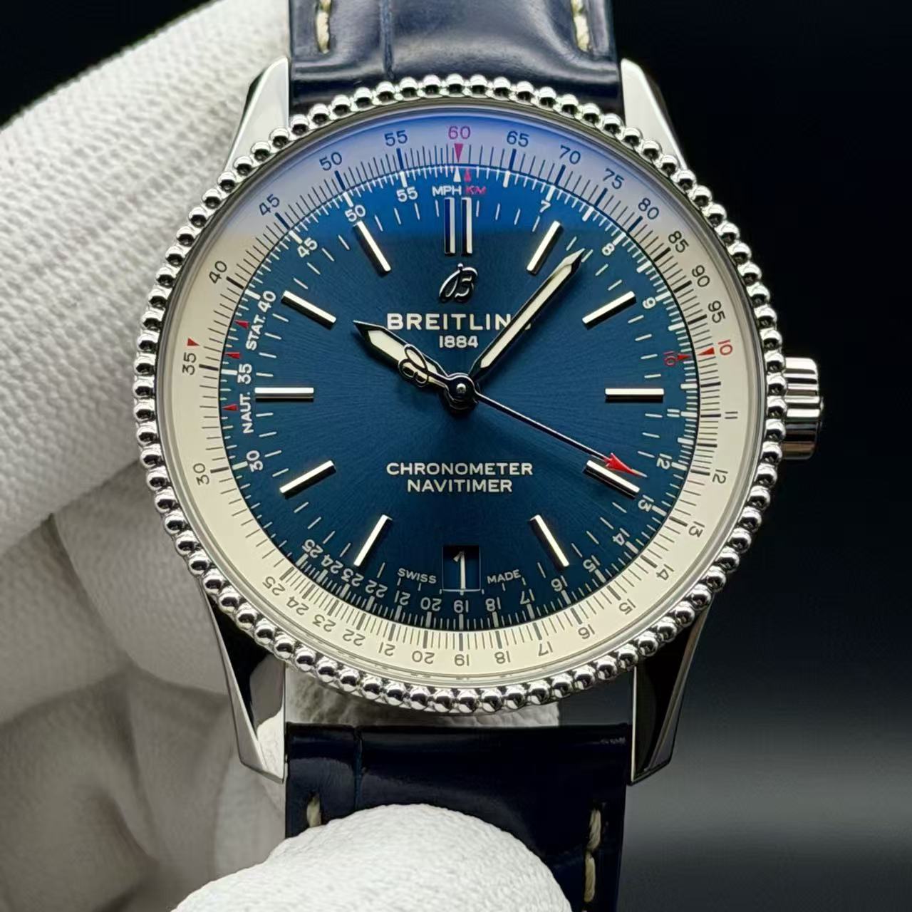 Breitling A17325211C1P1 detail 7