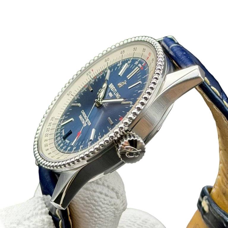 Breitling A17325211C1P1 detail 3