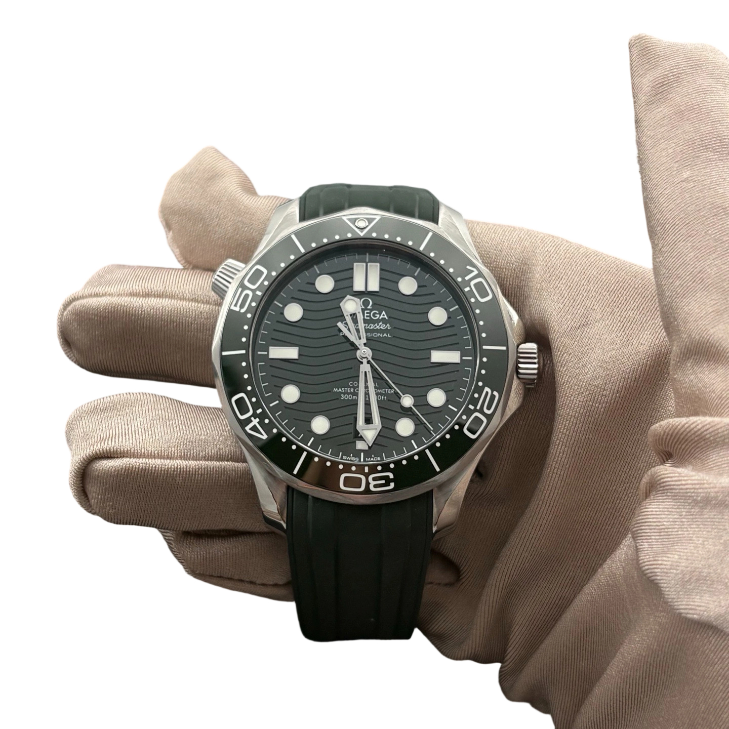 Omega 210.32.42.20.10.001