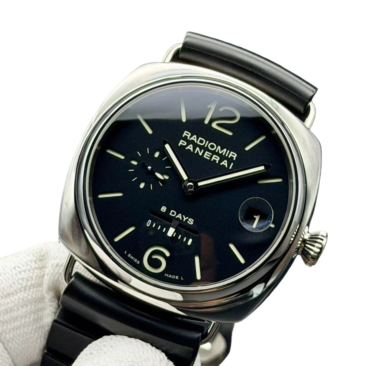 Panerai PAM00268 detail 1
