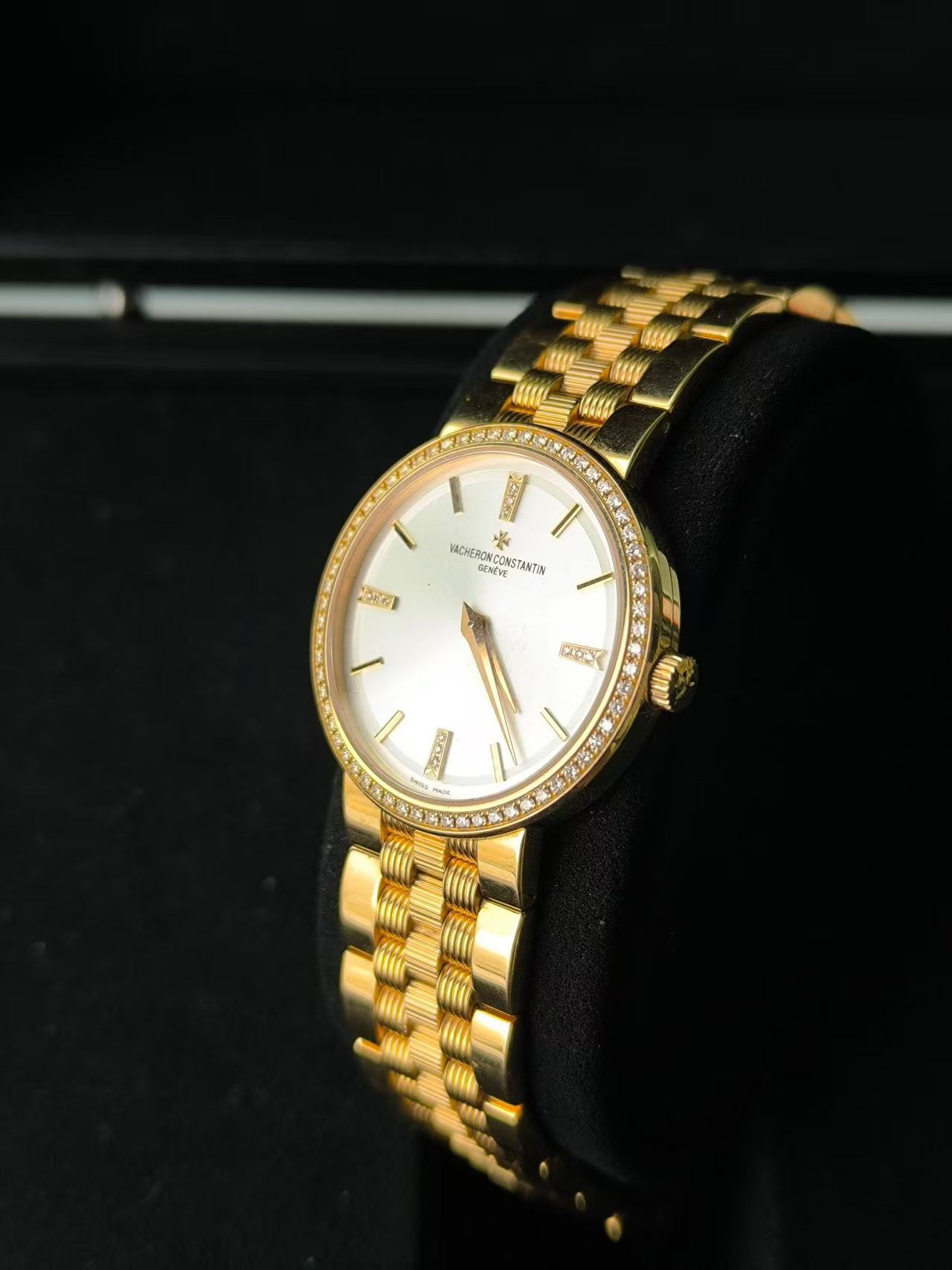 Vacheron Constantin 25557 / Q01R-9277 detail 4