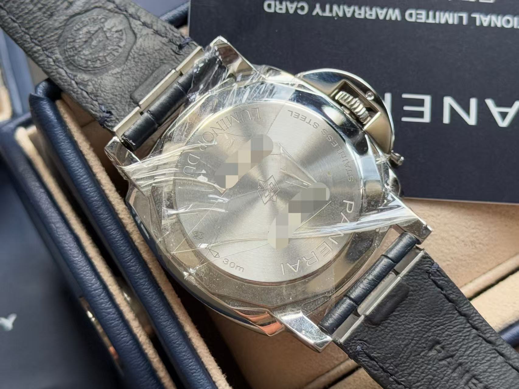 Panerai PAM01274 detail 3