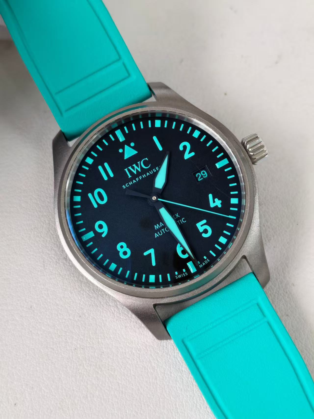 IWC IW328210 detail 2