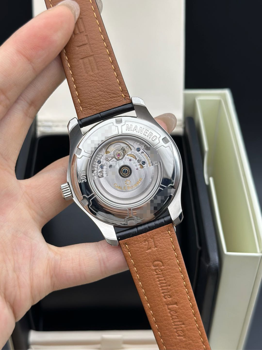 Carl F. Bucherer 00.10915.08.33.01 detail 6