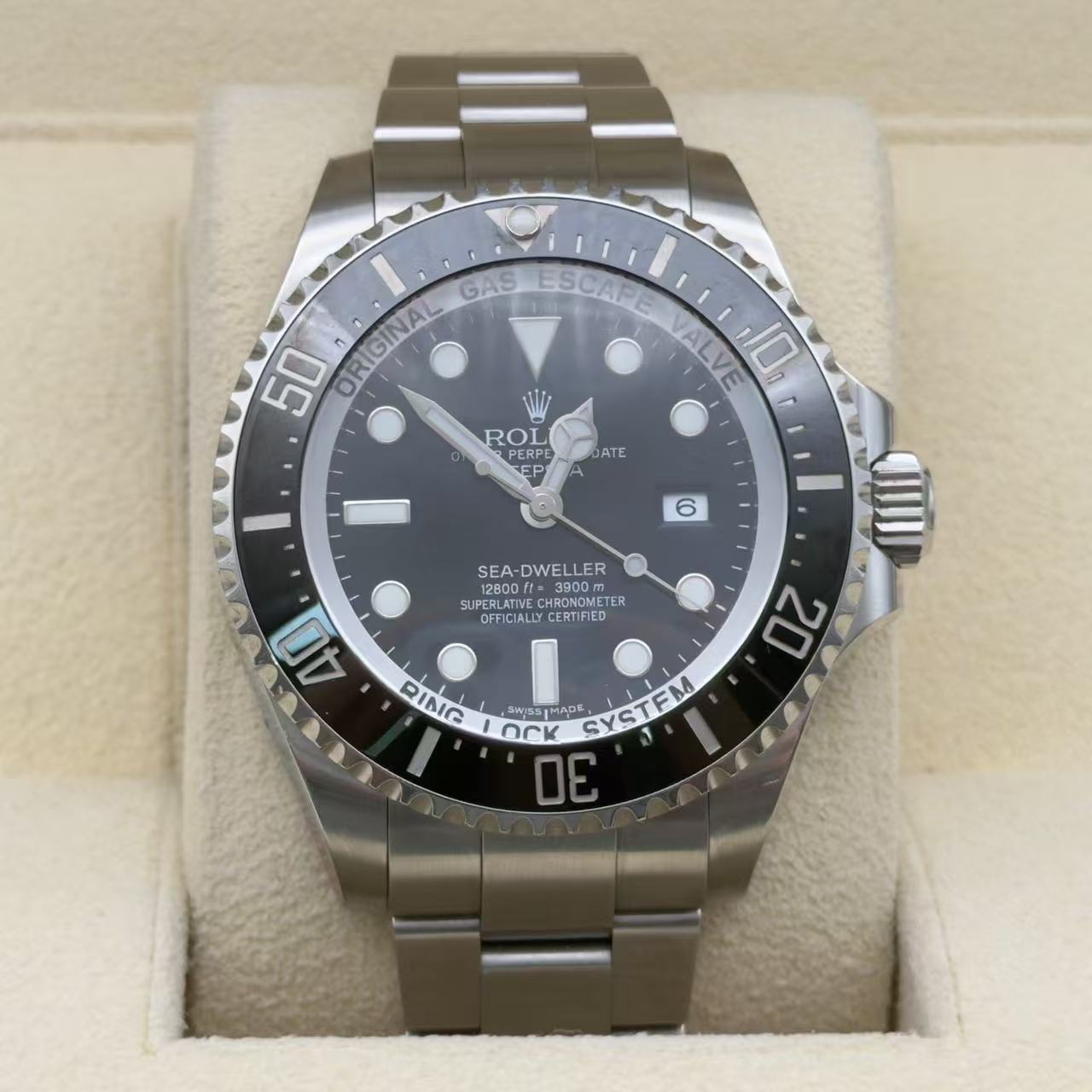 Rolex m116660-0001