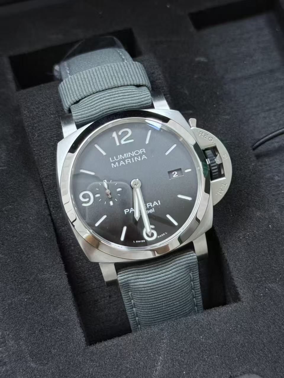 Panerai PAM01358
