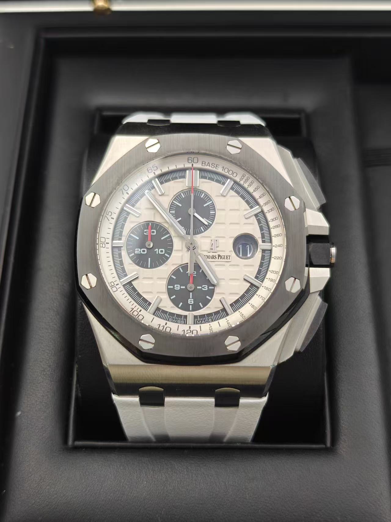 Audemars Piguet 26400SO.OO.A002CA.01