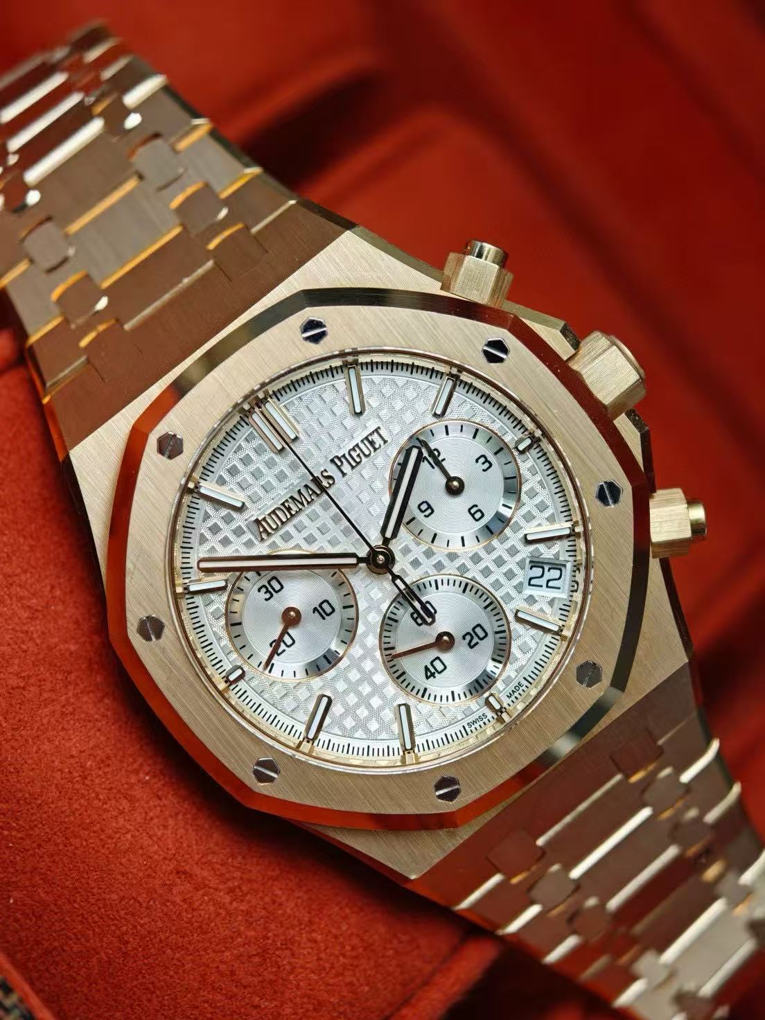 Audemars Piguet 26240OR.OO.1320OR.07