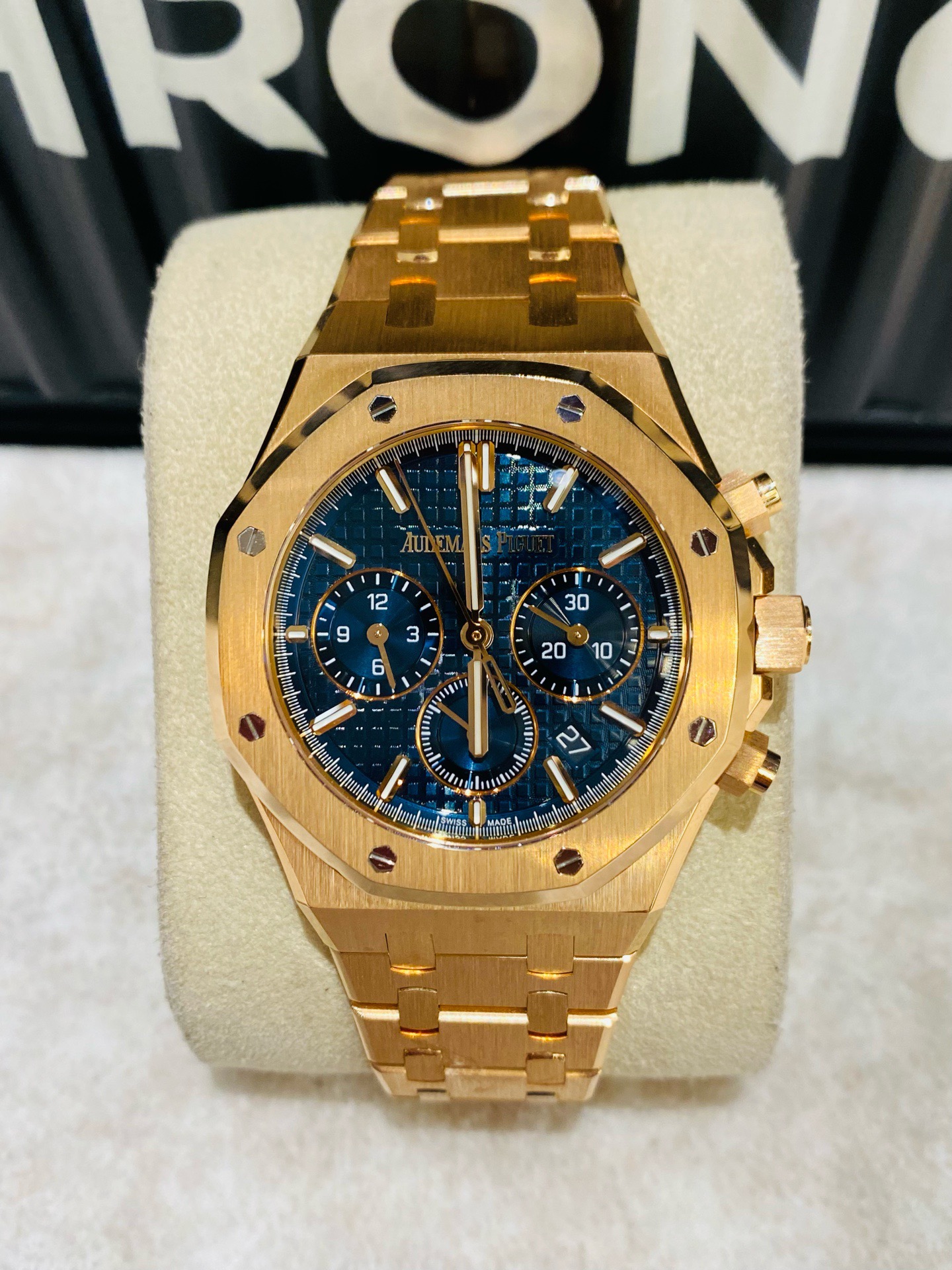 Audemars Piguet 26715OR.OO.1356OR.01