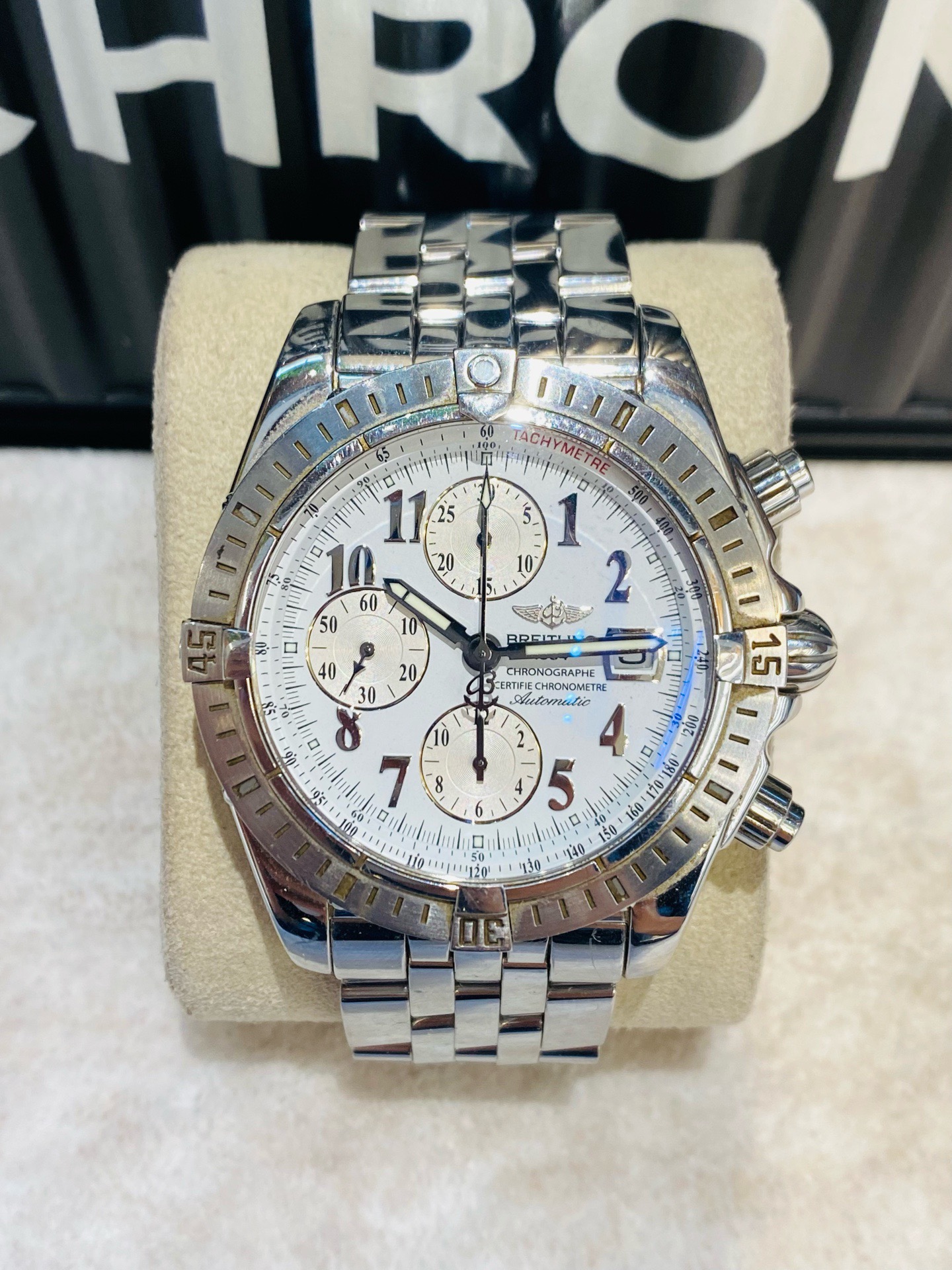 Breitling A1335611_A570_357A