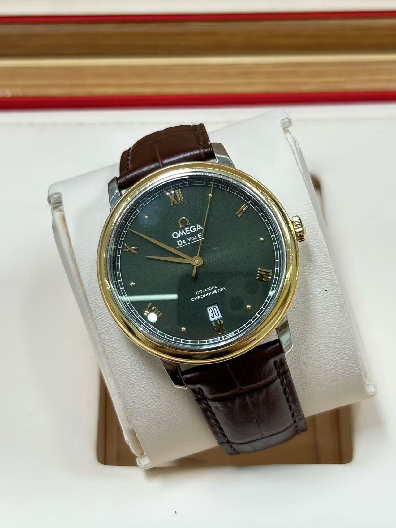 Omega 424.23.40.20.10.001