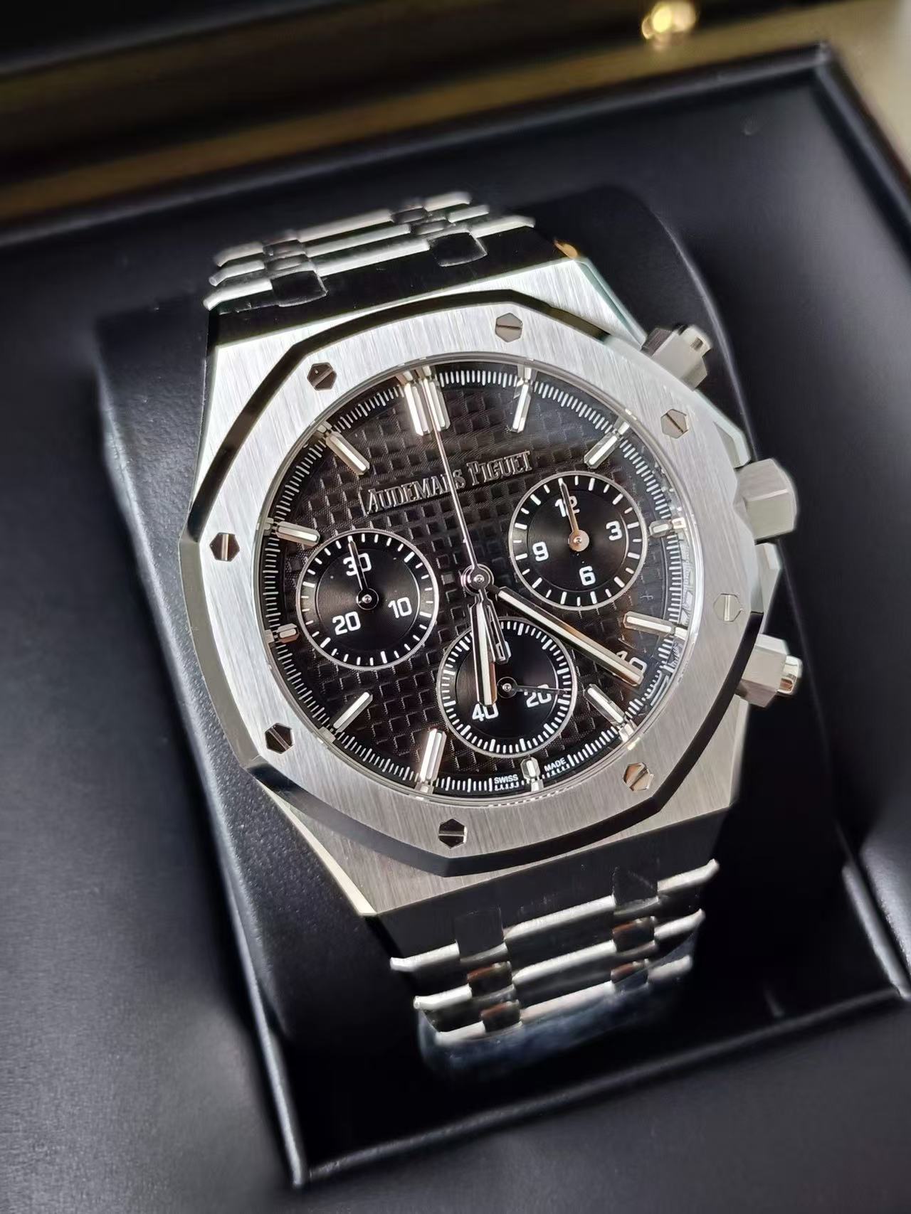 Audemars Piguet 26240ST.OO.1320ST.06