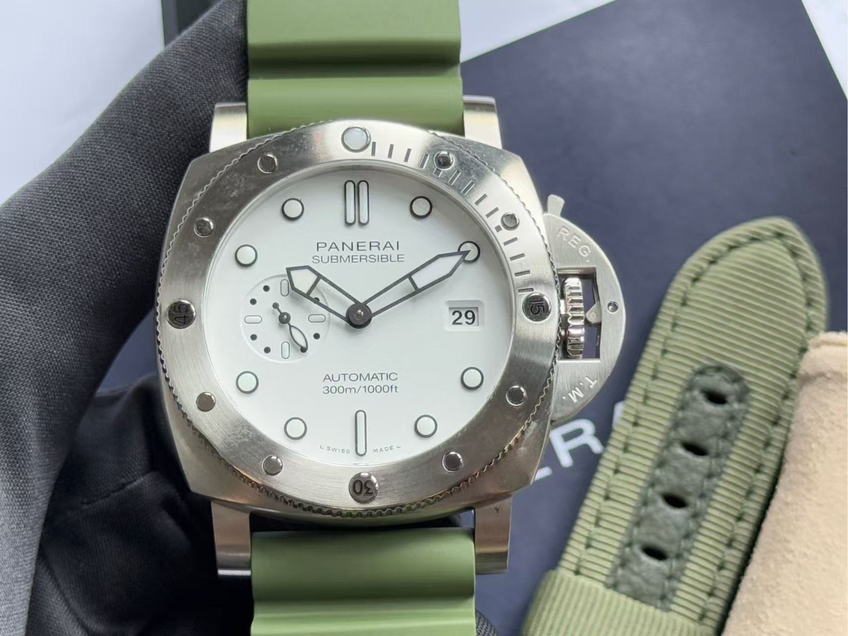 Panerai PAM01226