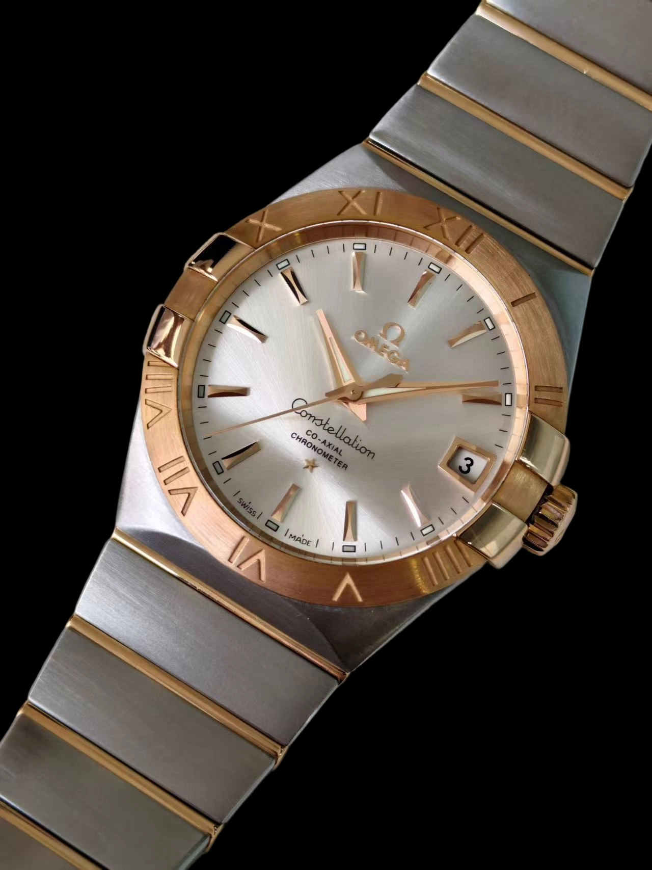 Omega 123.20.38.21.02.001