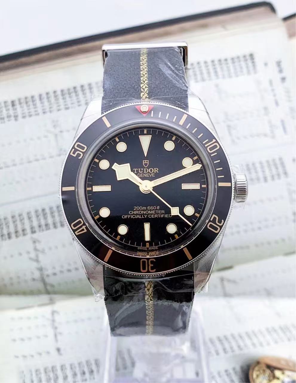 Tudor m79030n-0003