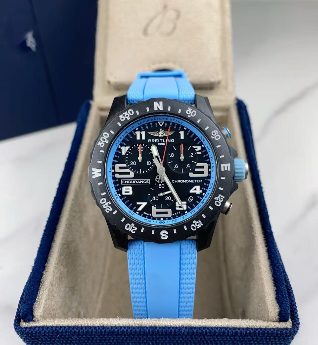 Breitling X82310281B1S2