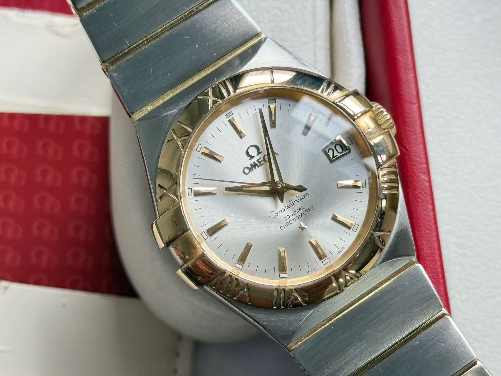 Omega 123.20.35.20.02.002