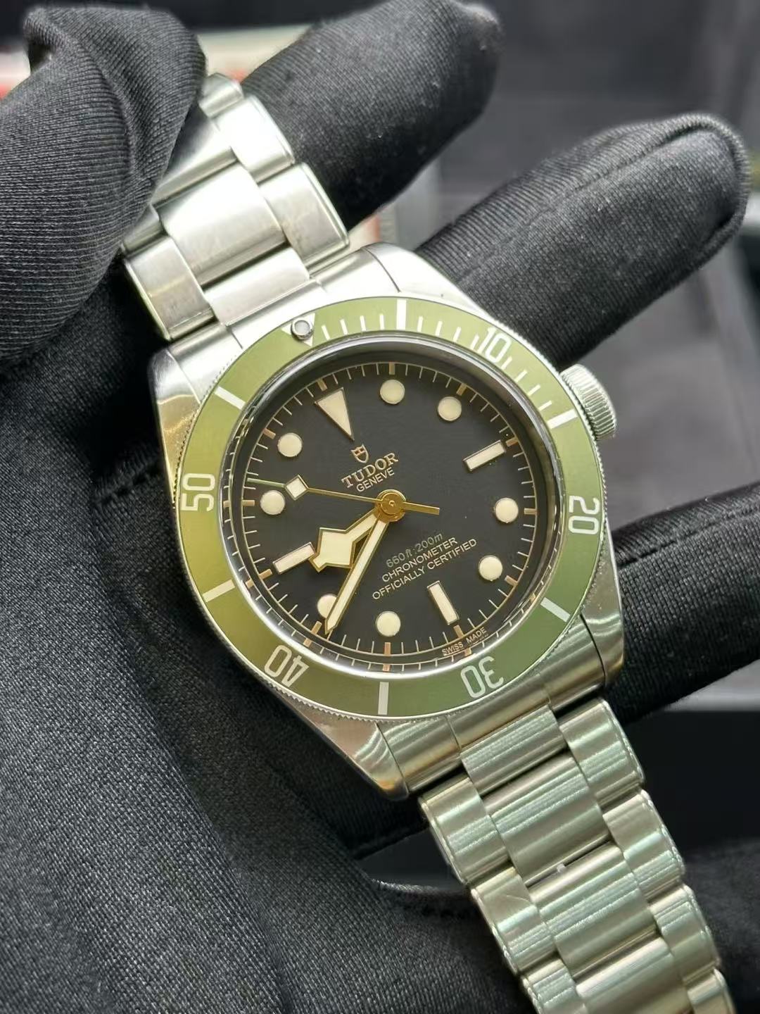 Tudor m79230g-0001