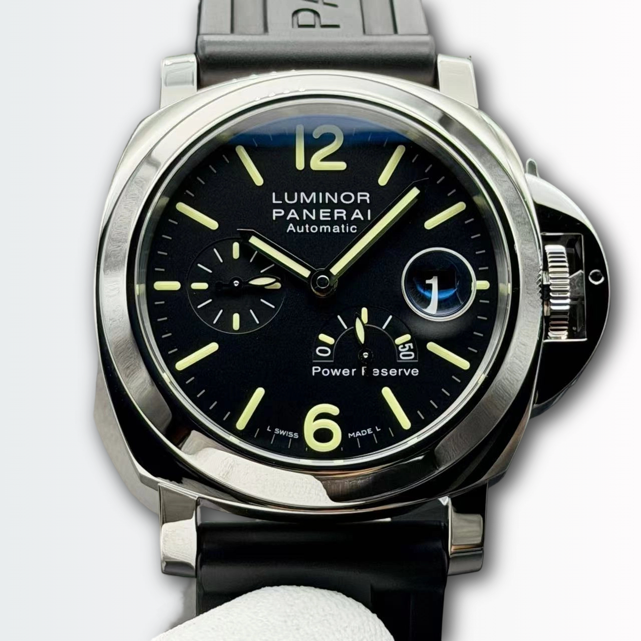Panerai PAM01090