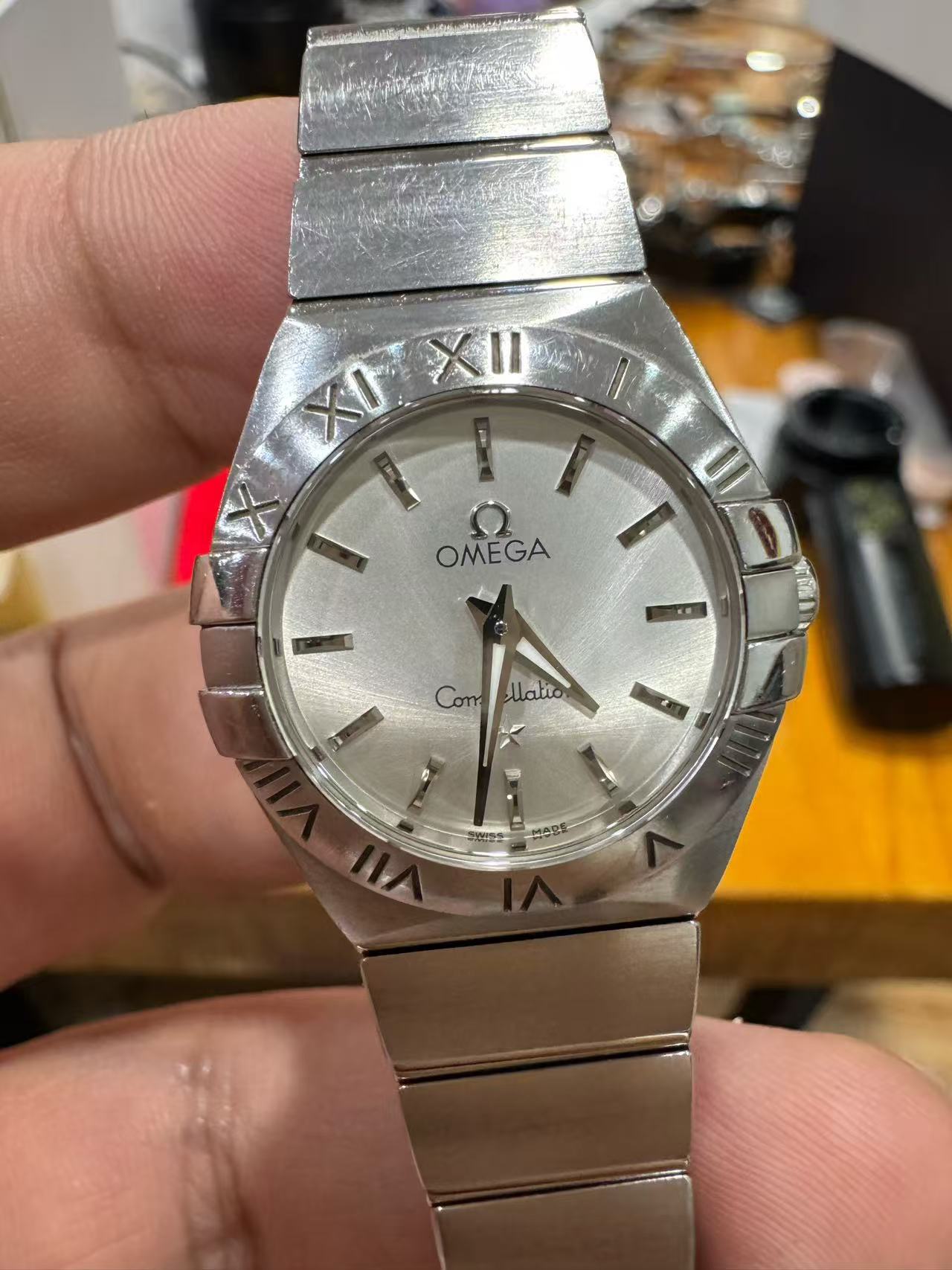 Omega 123.10.24.60.02.001