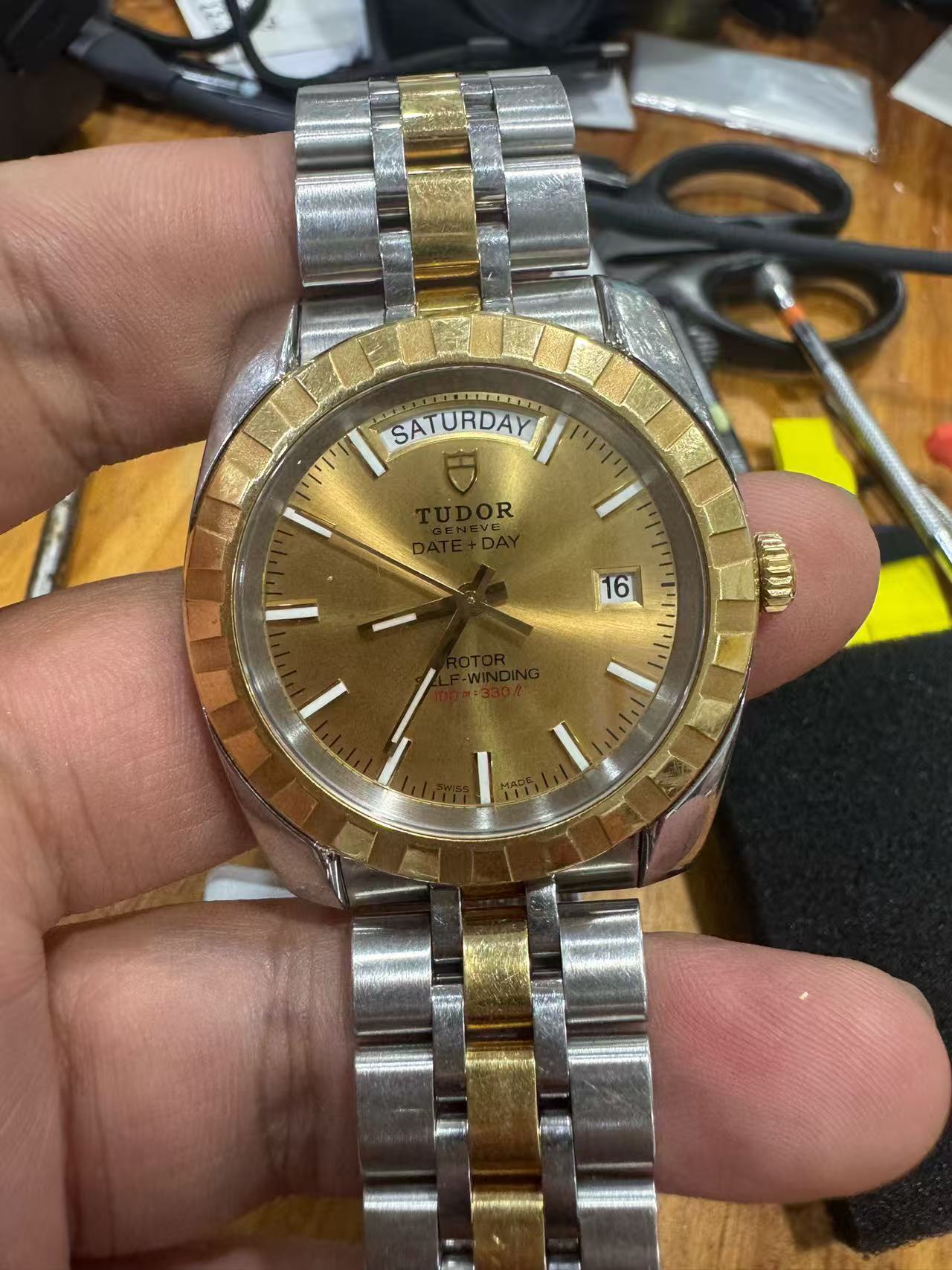 Tudor M23013-0023
