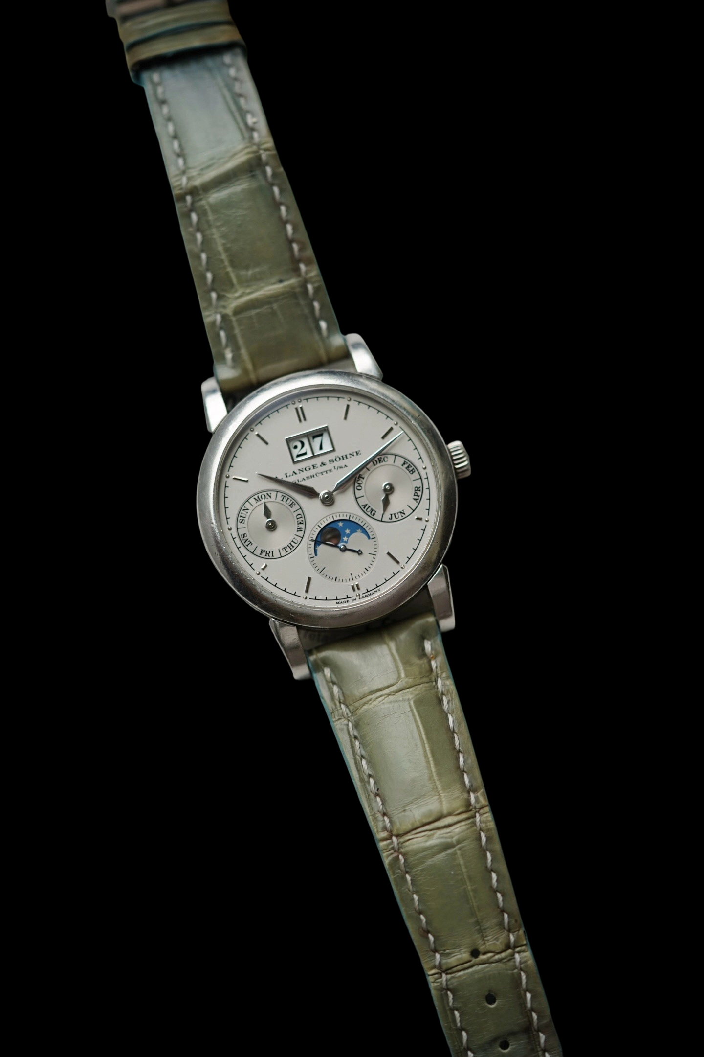 A. Lange & S&ouml;hne 330.025