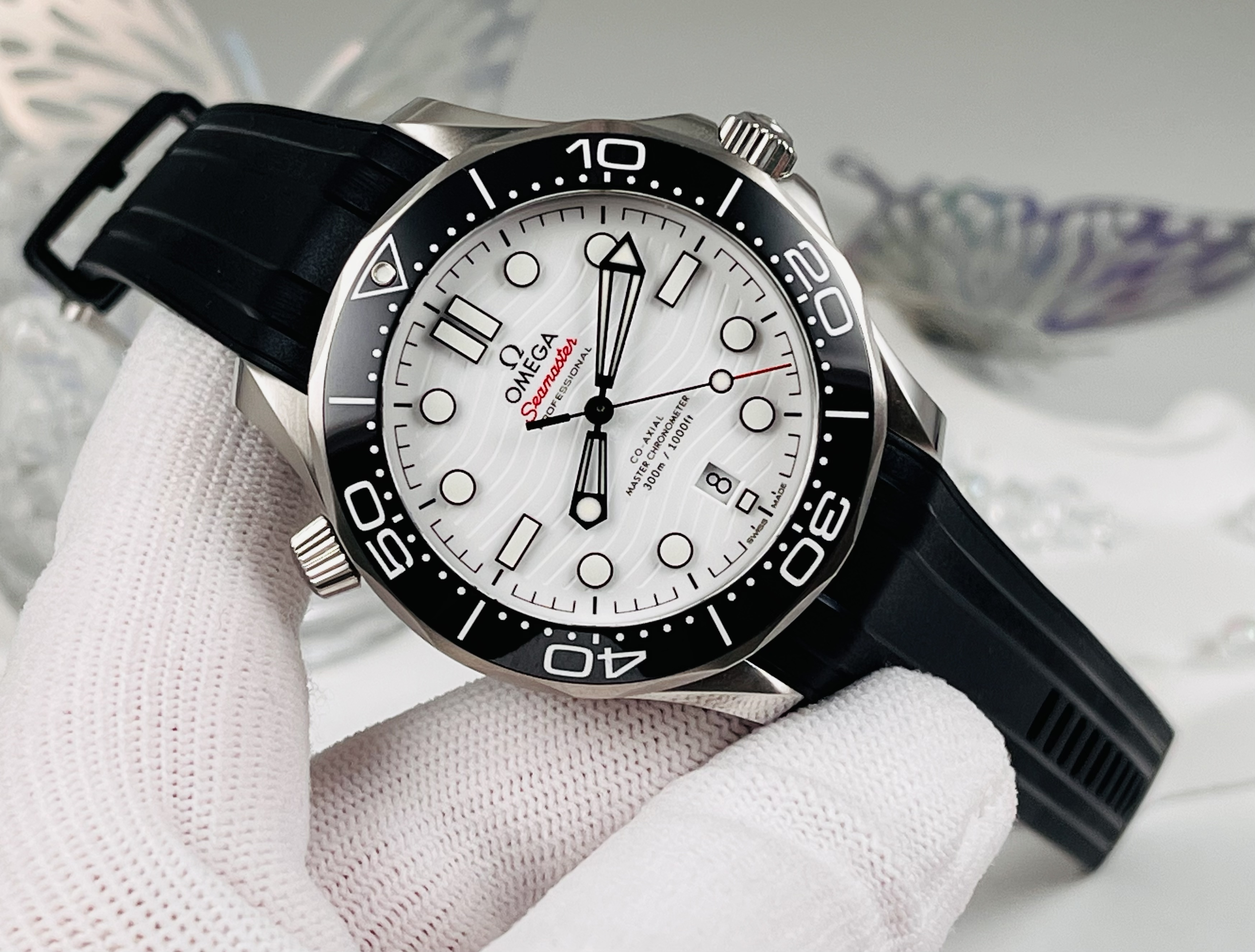 Omega 210.32.42.20.04.001