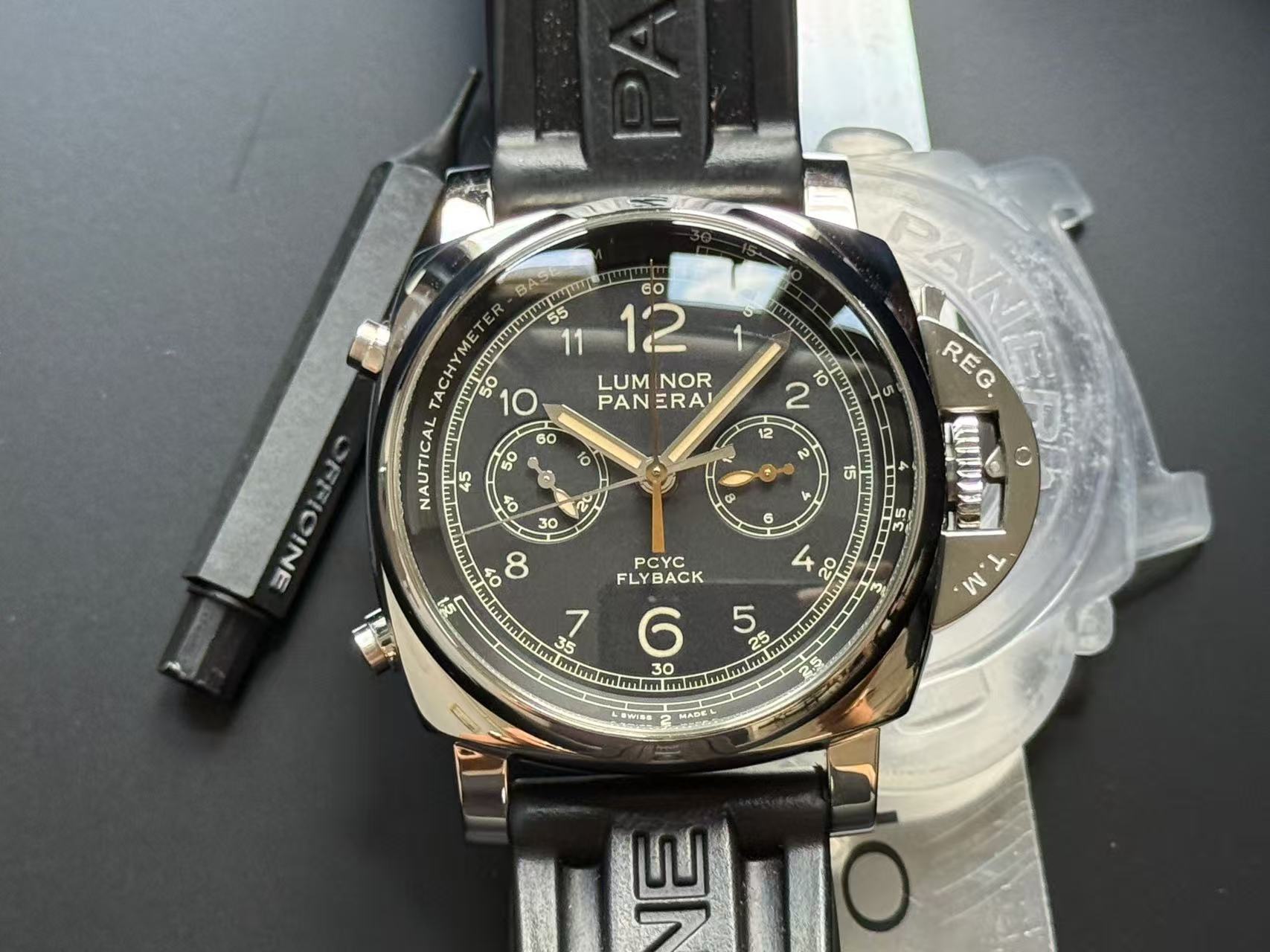 Panerai PAM00653