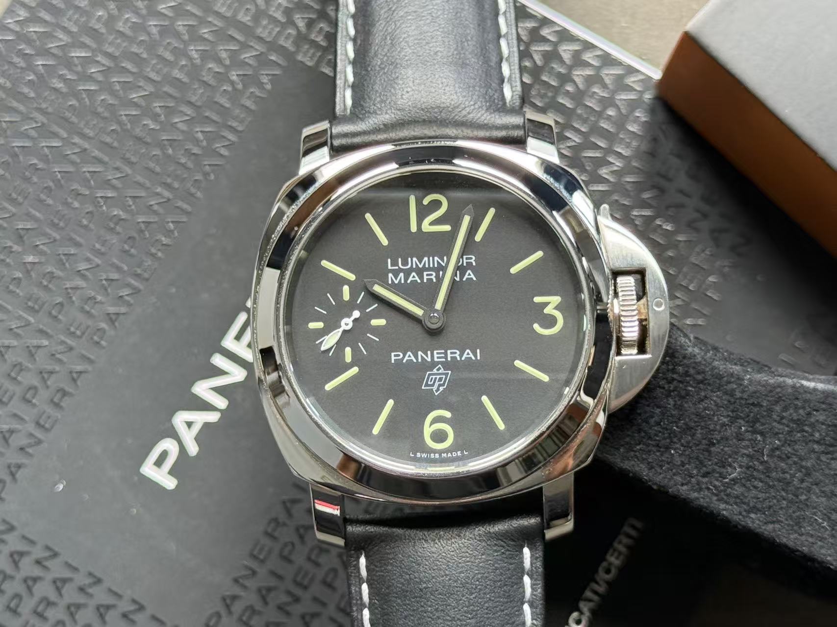 Panerai PAM00776
