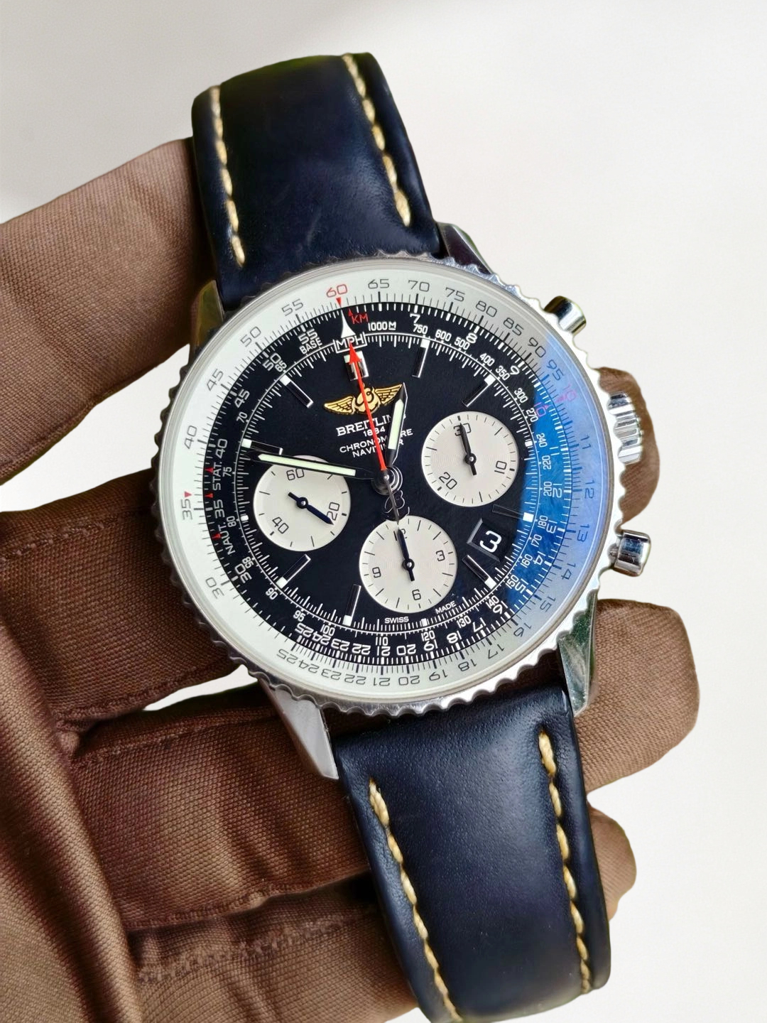 Breitling AB012012_BB01_743P_A20BA.1