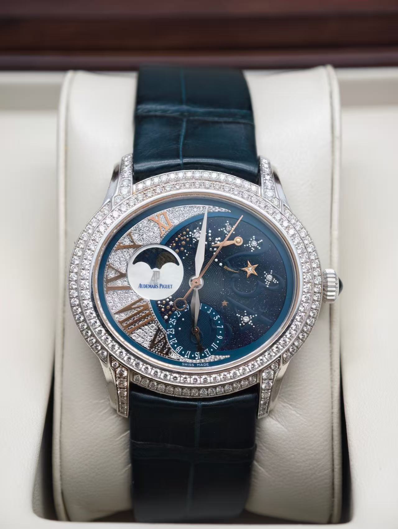 Audemars Piguet 77316bc.zz.d007su.01
