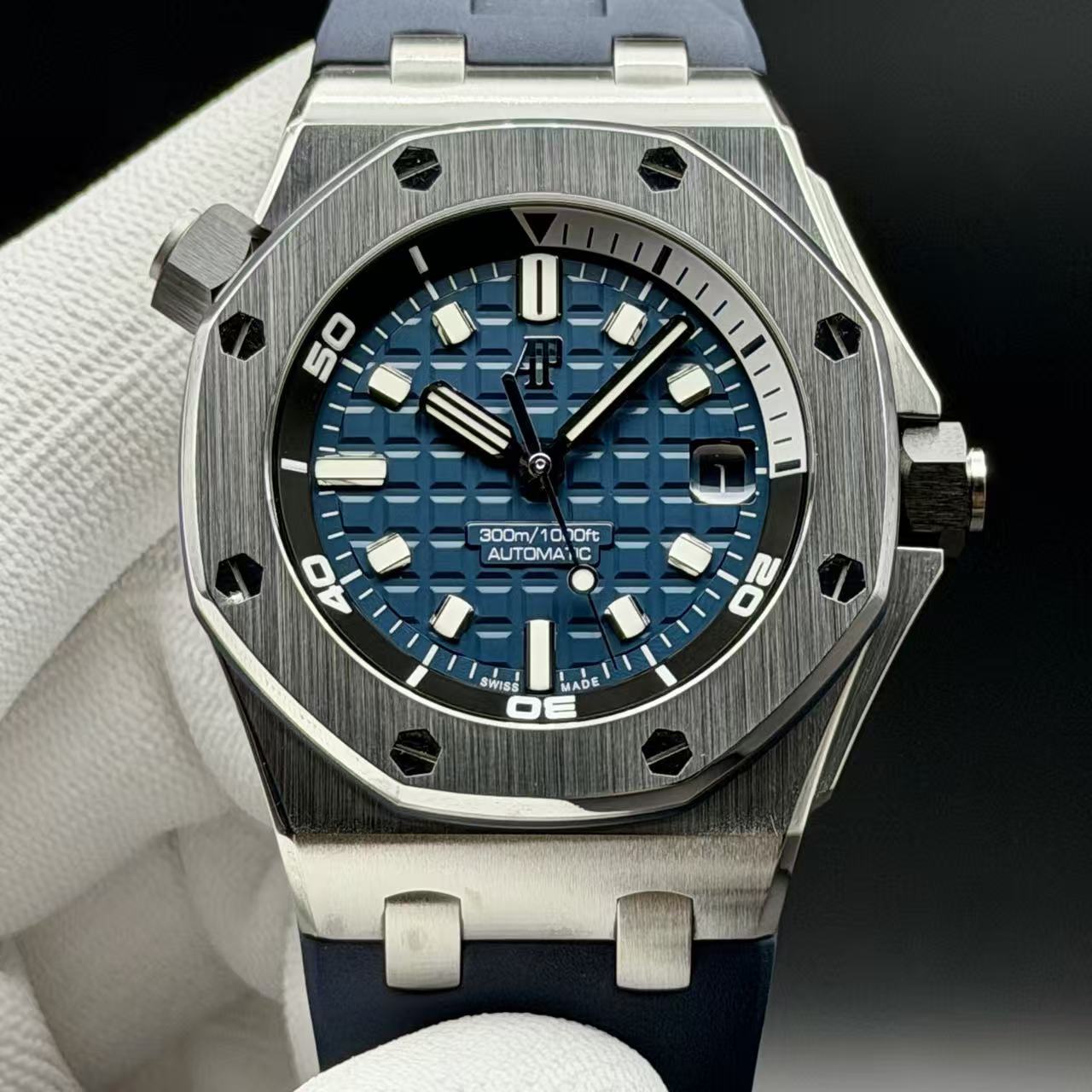 Audemars Piguet 15720ST.OO.A027CA.01