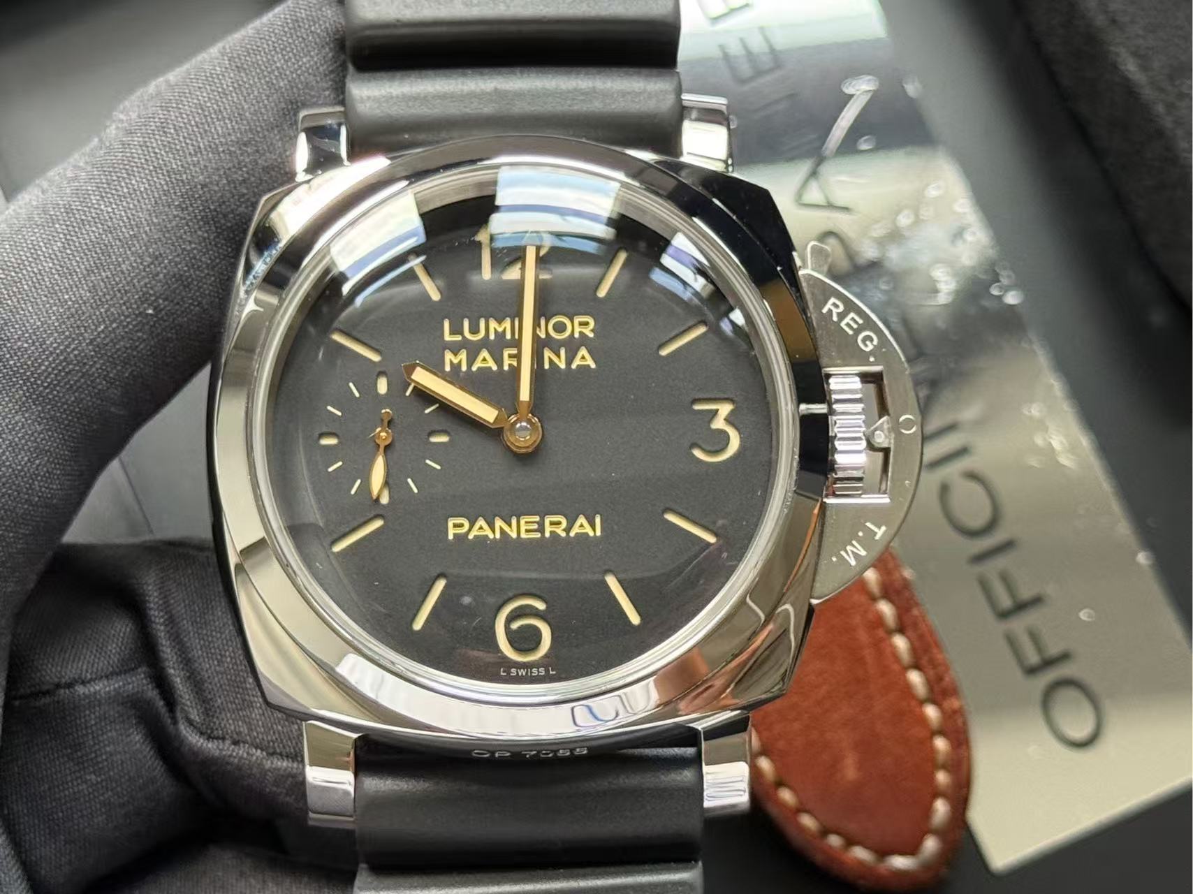 Panerai PAM00422
