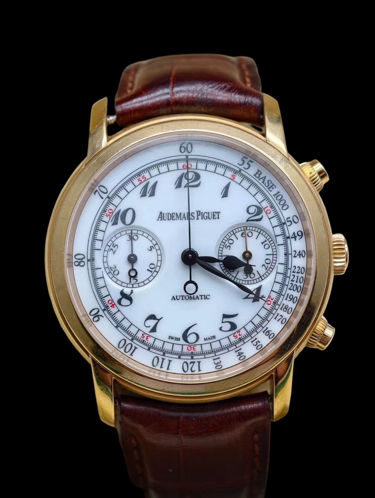 Audemars Piguet 26100OR.OO.D088CR.01